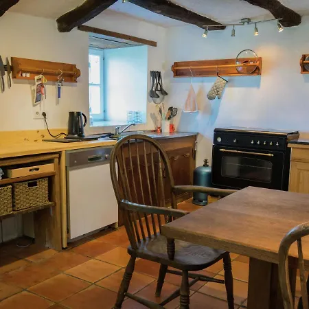 Holiday In With Swimming Pool Montaigu-de-Quercy
