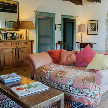 Holiday In With Swimming Pool Montaigu-de-Quercy